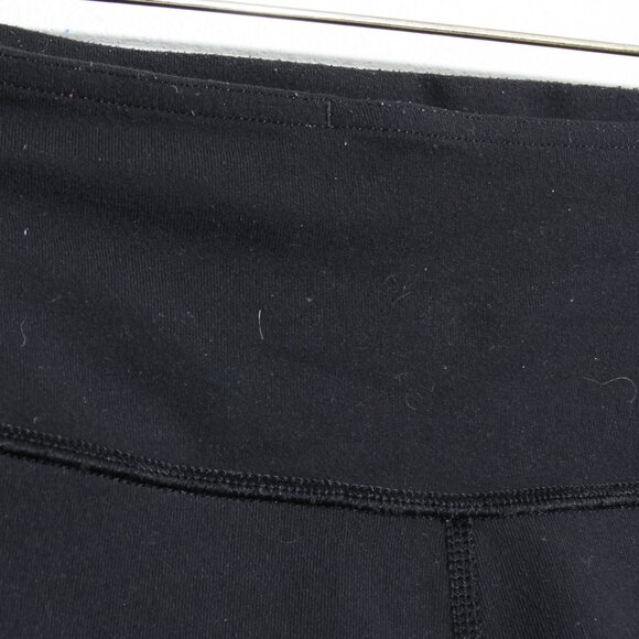 Lululemon Reverse Groove Short (Regular) Black Luon Mid-Rise Biker Size 6 - Picture 3 of 16